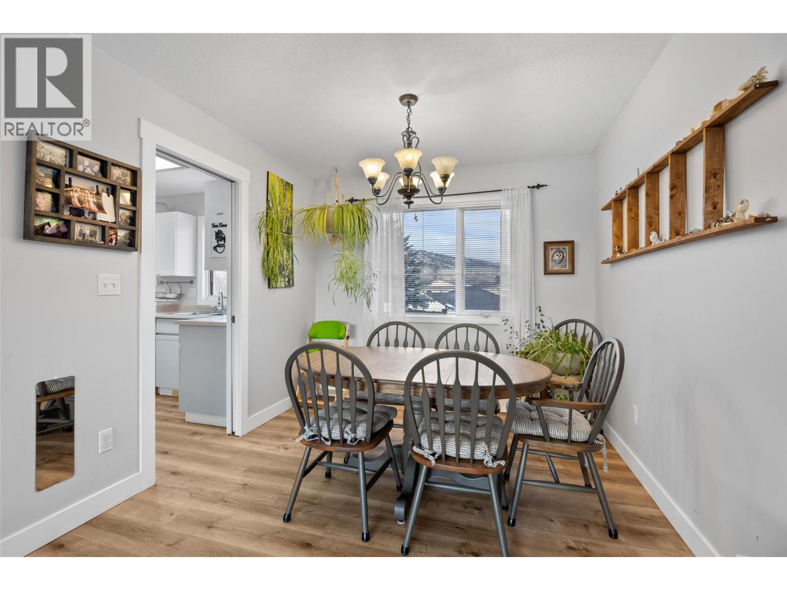 760 Bissette Road, Kamloops, British Columbia  V2B 8H7 - Photo 7 - 10374971