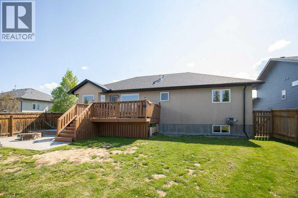 431 Carriage Lane Crossing, Carstairs, Alberta  T0M 0N0 - Photo 5 - A2265667
