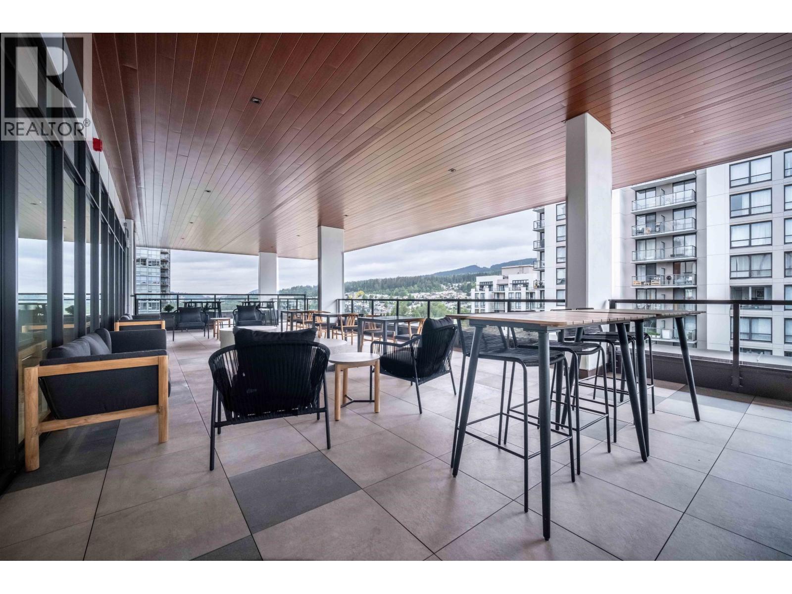 1003 2992 Glen Drive, Coquitlam, British Columbia  V3B 0V2 - Photo 6 - C8075752