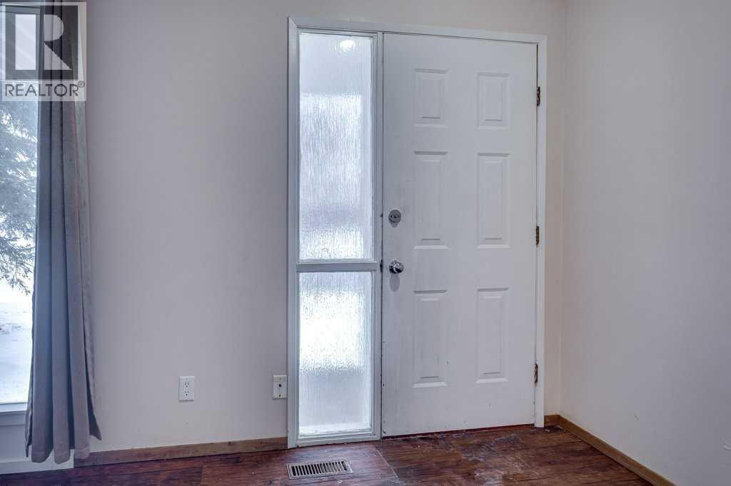 35 Ayers Avenue, Red Deer, Alberta  T4S 1S5 - Photo 5 - A2281710