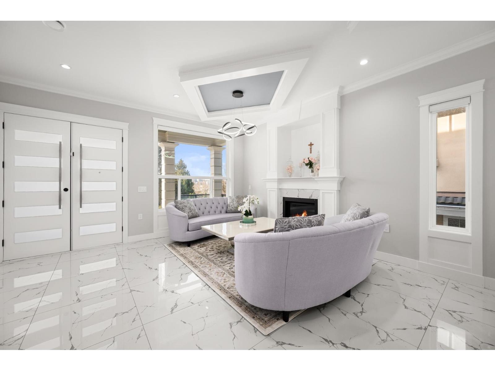 11060 129 Street, Surrey, British Columbia  V3T 3J4 - Photo 3 - R3086397