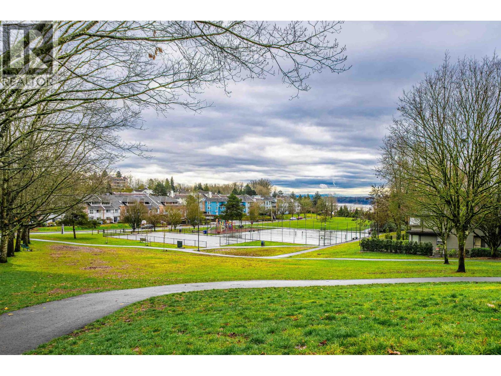 205 11595 Fraser Street, Maple Ridge, British Columbia  V2X 0X7 - Photo 4 - R3087125