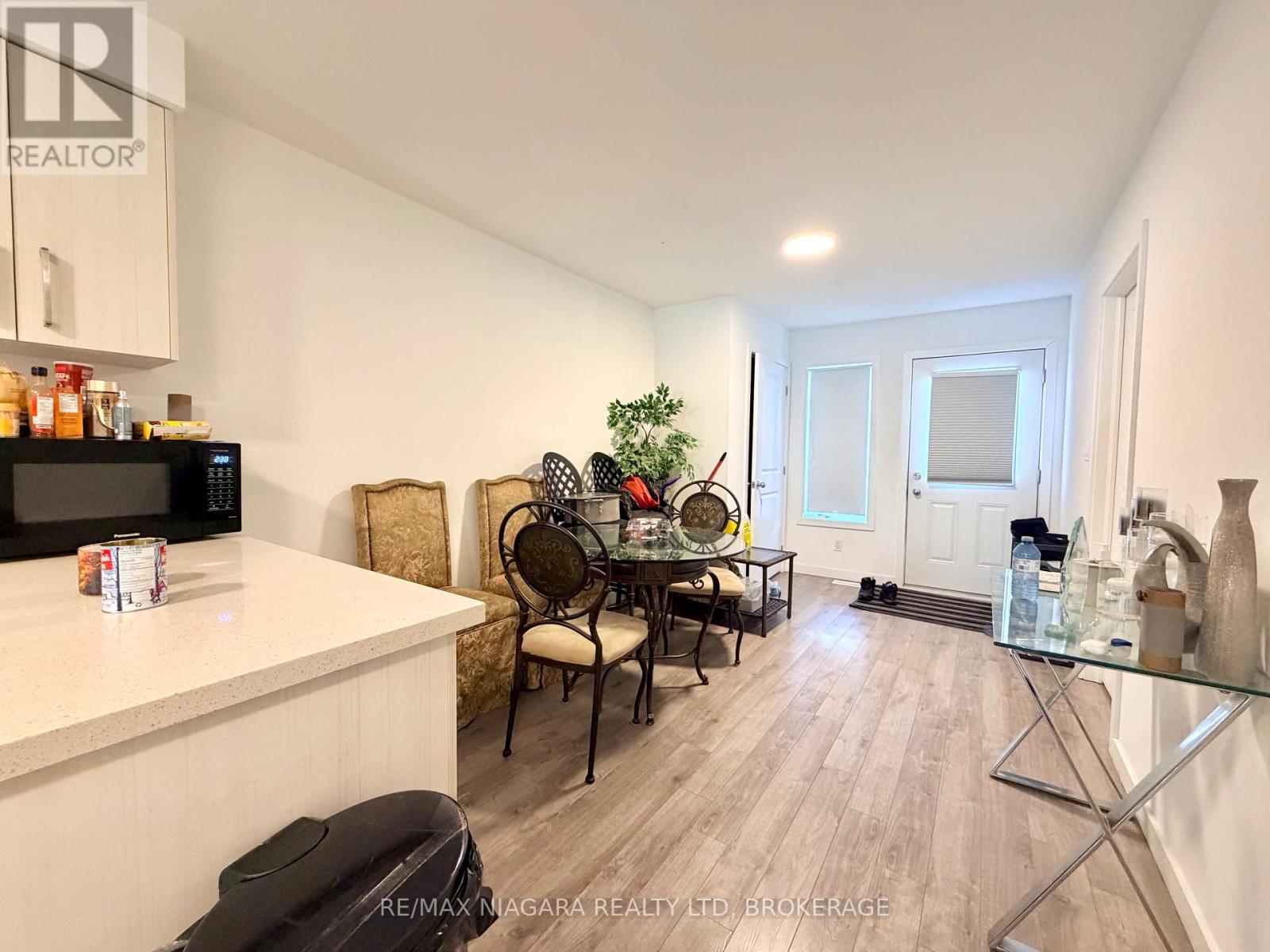 29 Waterleaf Trail, Welland, Ontario  L3C 0H6 - Photo 5 - X12764152