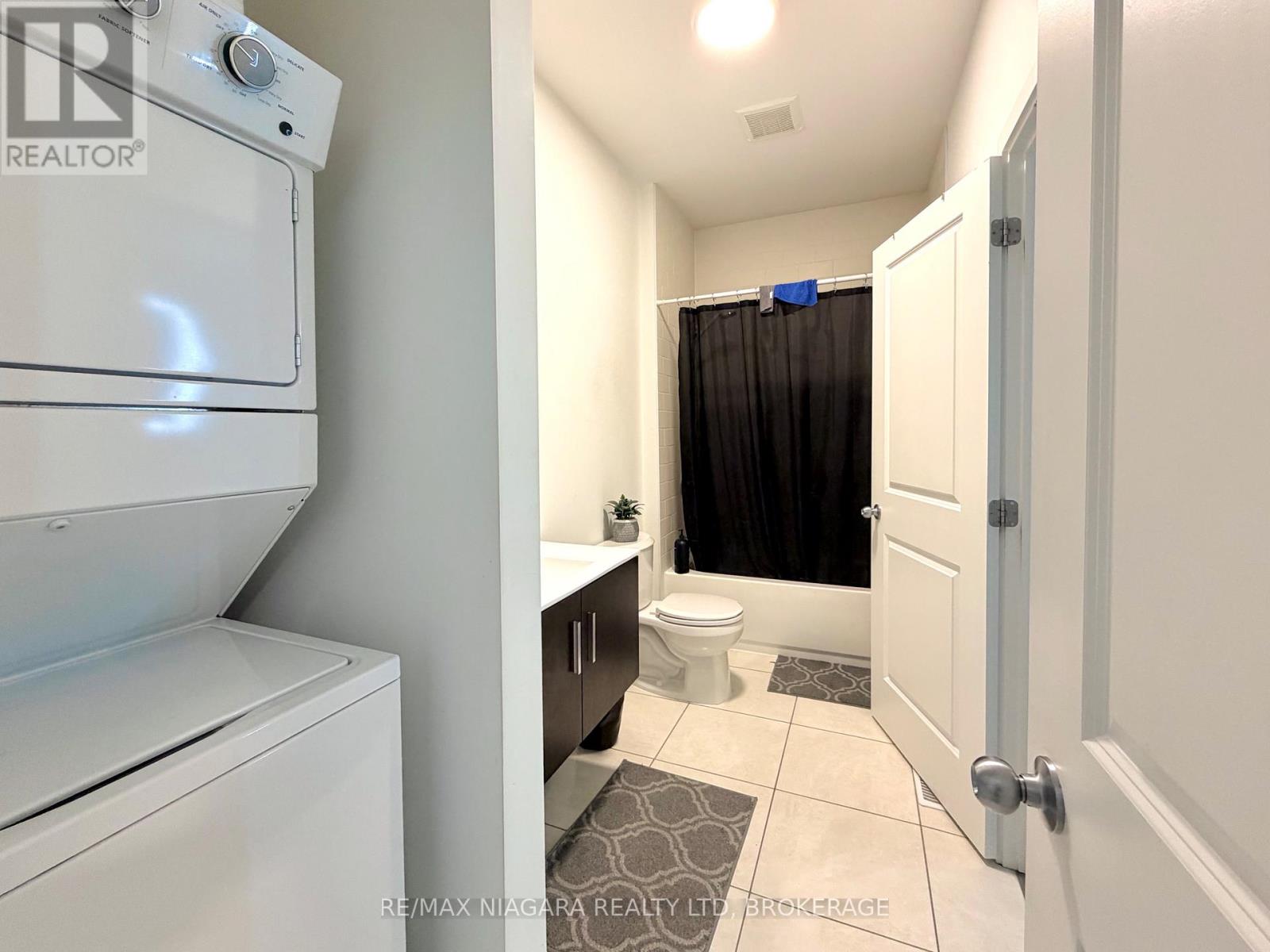 29 Waterleaf Trail, Welland, Ontario  L3C 0H6 - Photo 8 - X12764152