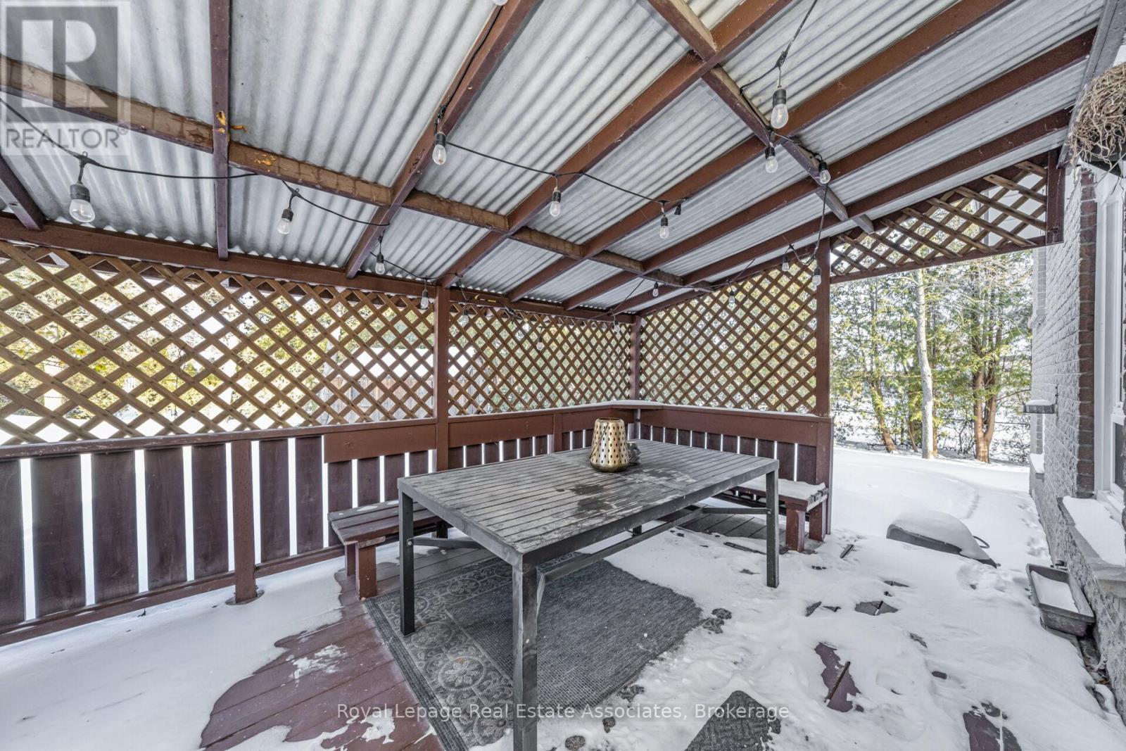 471 Valhalla Court, Oakville, Ontario  L6L 5M5 - Photo 34 - W12763916