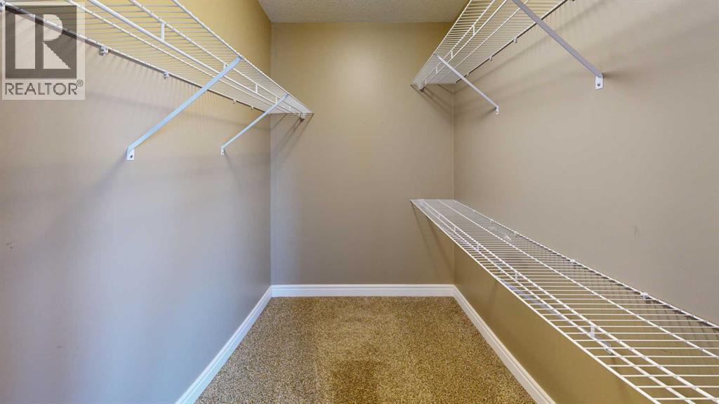 855 Mt Sundance Manor W, Lethbridge, Alberta  T1J 1X5 - Photo 9 - A2284366