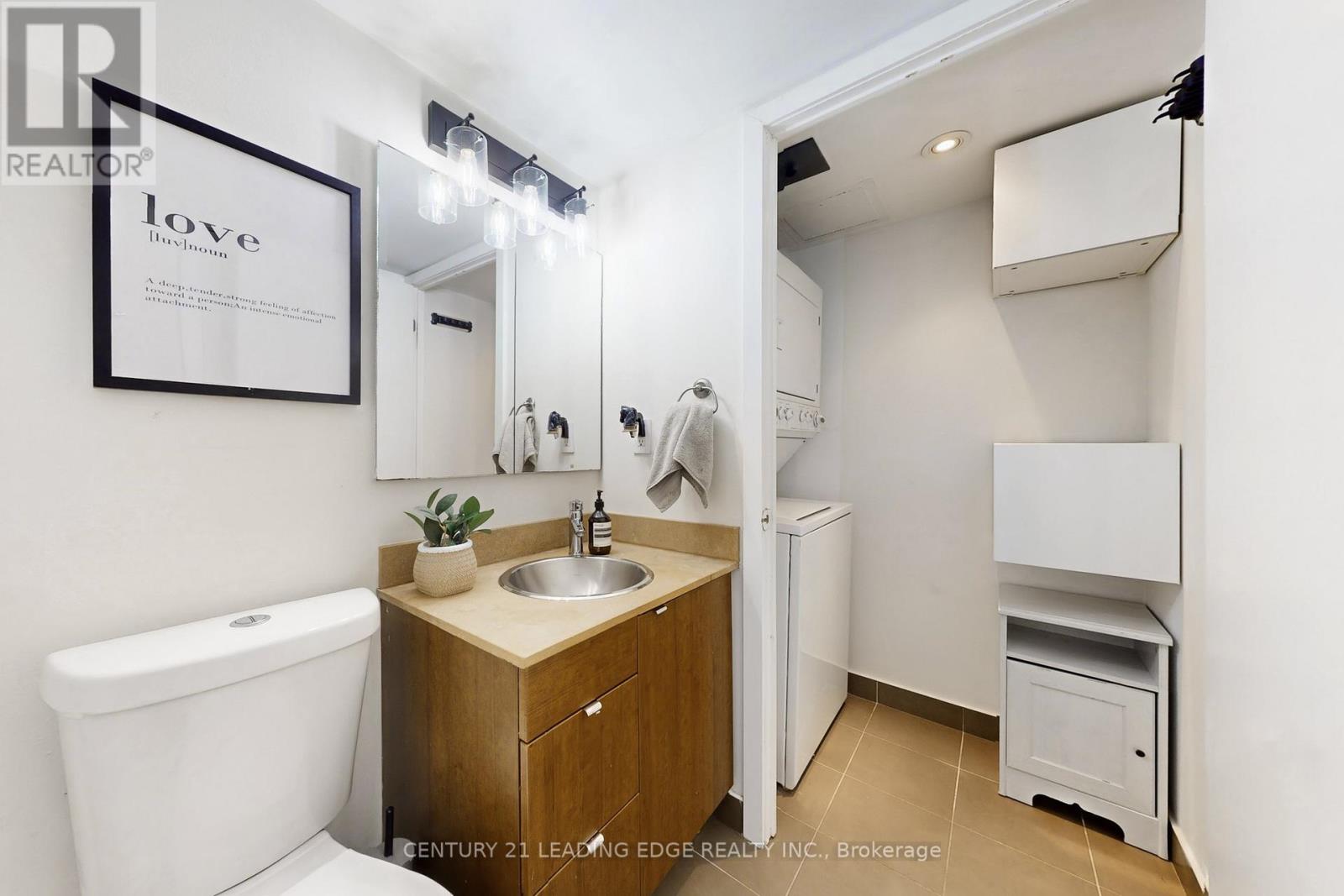 215 - 33 Lombard Street, Toronto, Ontario  M5C 3H8 - Photo 29 - C12764080