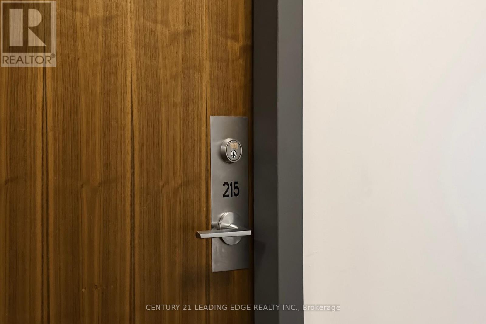 215 - 33 Lombard Street, Toronto, Ontario  M5C 3H8 - Photo 7 - C12764080