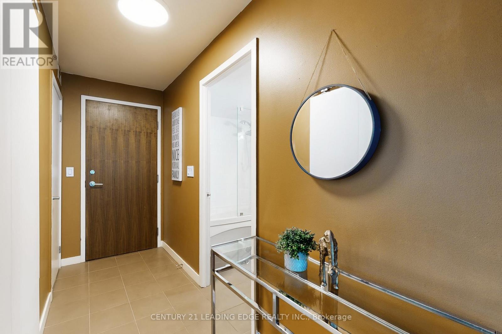 215 - 33 Lombard Street, Toronto, Ontario  M5C 3H8 - Photo 8 - C12764080