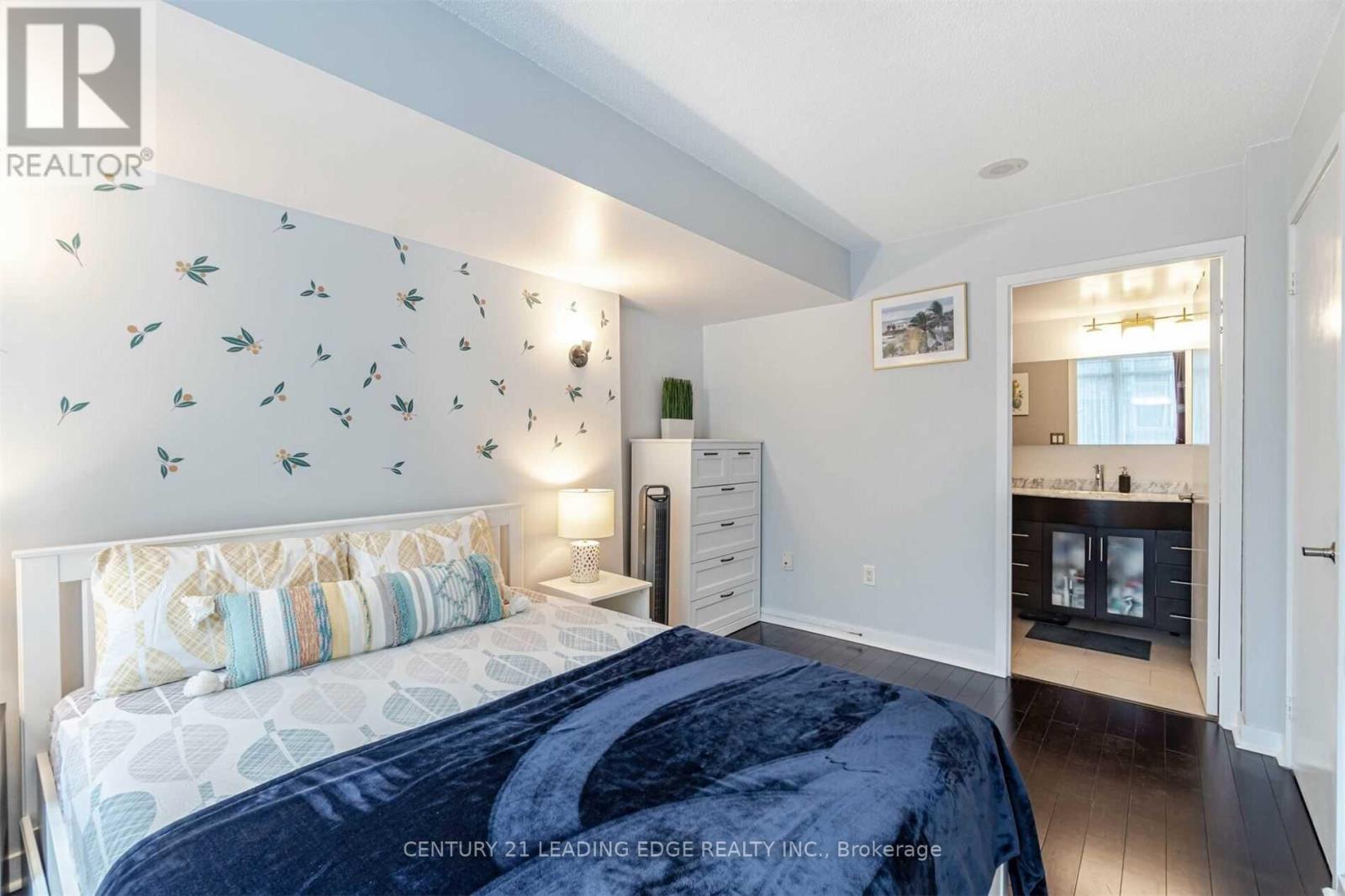 806 - 15 Fort York Boulevard, Toronto, Ontario  M5V 3Y4 - Photo 13 - C12764096