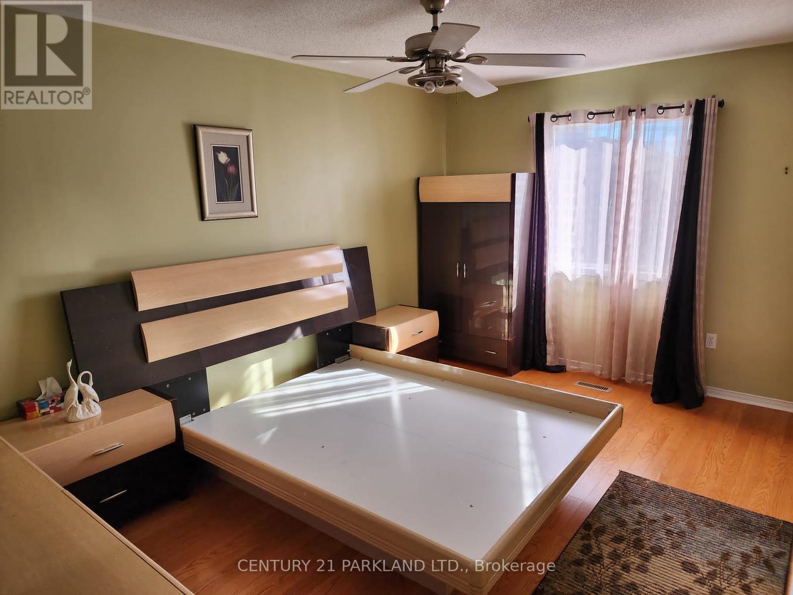 93 Ferrand Drive, Toronto, Ontario  M3C 3Z2 - Photo 7 - C12764116