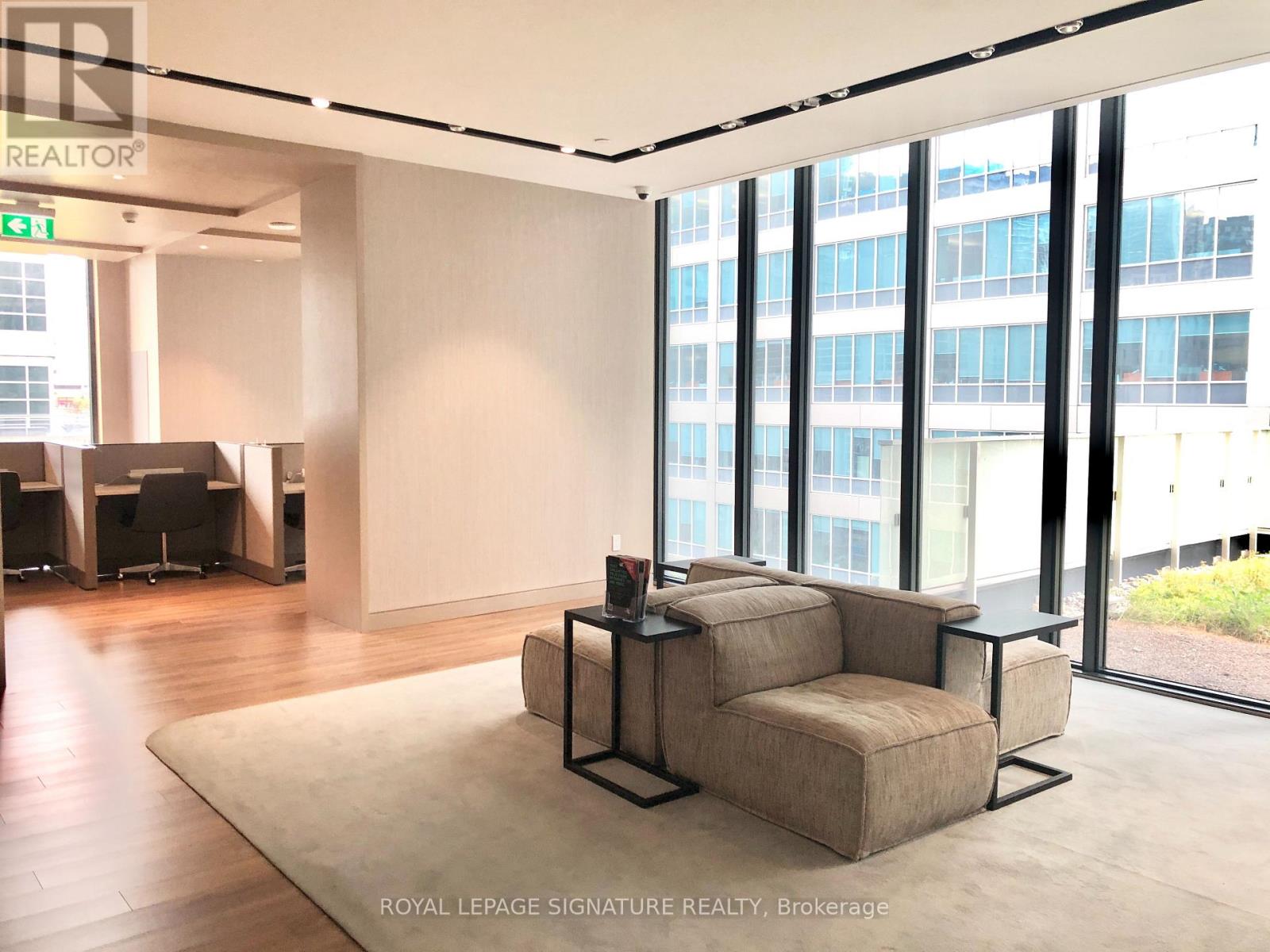 202 - 25 Richmond Street E, Toronto, Ontario  M5C 0A6 - Photo 3 - C12764120