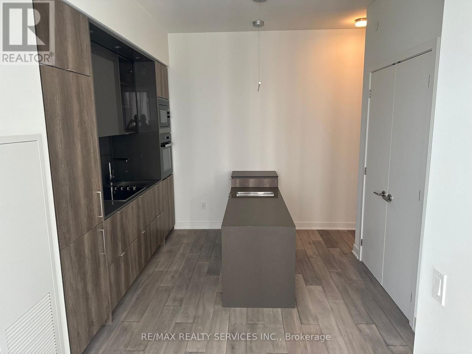 4905 - 11 Yorkville Avenue E, Toronto, Ontario  M9W 1L2 - Photo 3 - C12764122