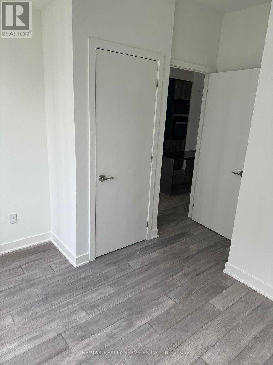 4905 - 11 Yorkville Avenue E, Toronto, Ontario  M9W 1L2 - Photo 5 - C12764122