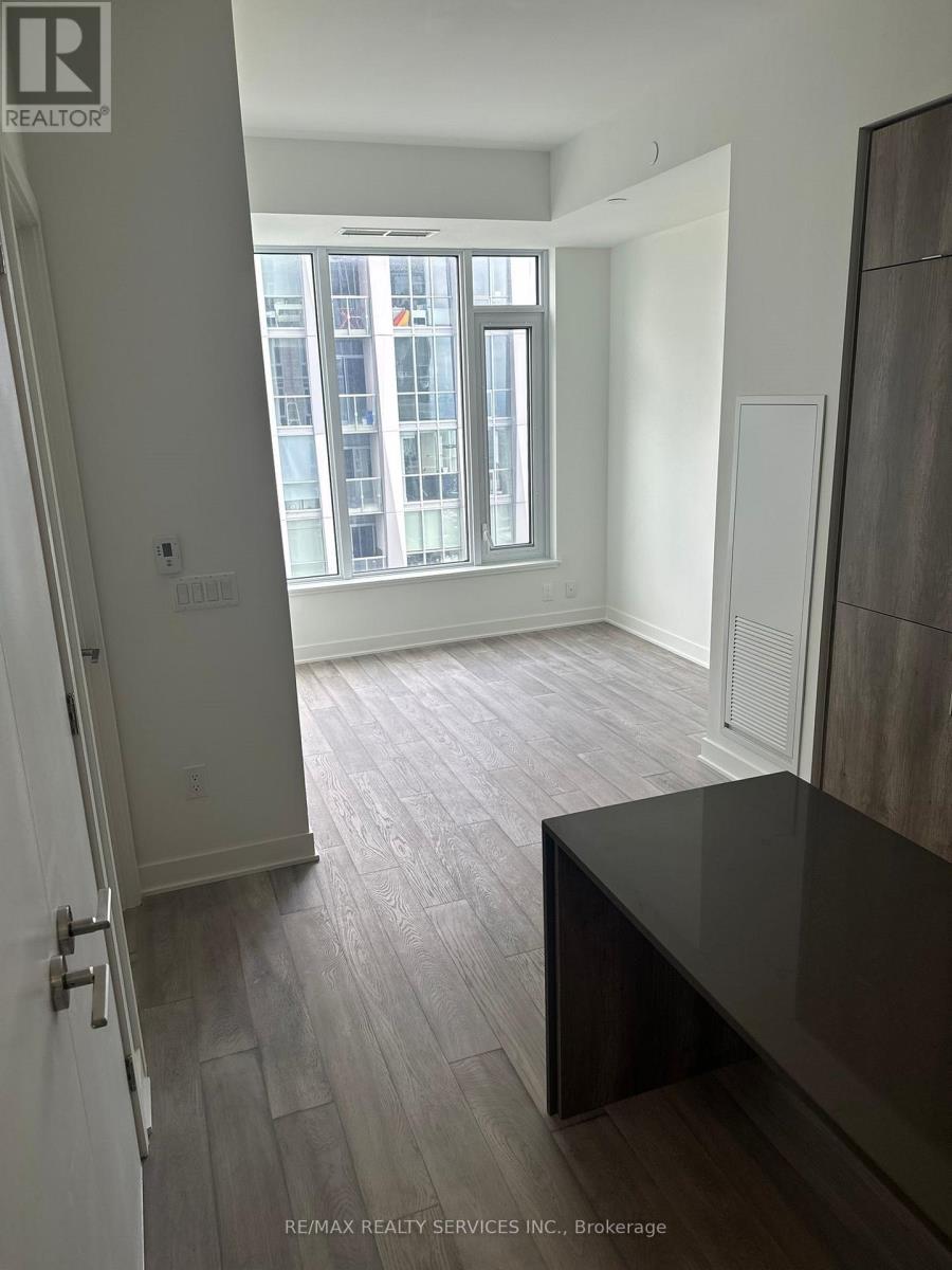 4905 - 11 Yorkville Avenue E, Toronto, Ontario  M9W 1L2 - Photo 8 - C12764122