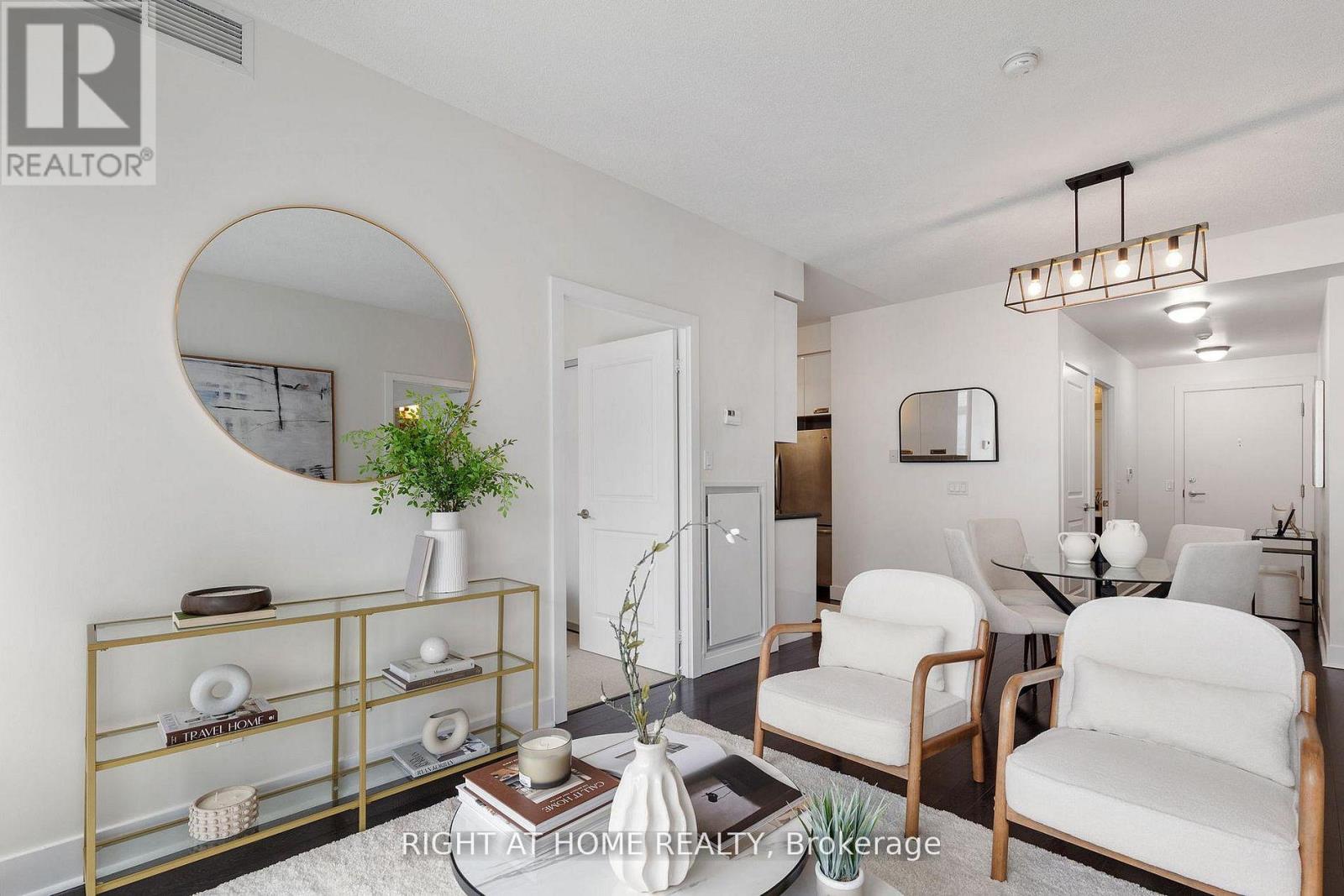 732 - 90 Stadium Road, Toronto, Ontario  M5V 3W5 - Photo 5 - C12764164