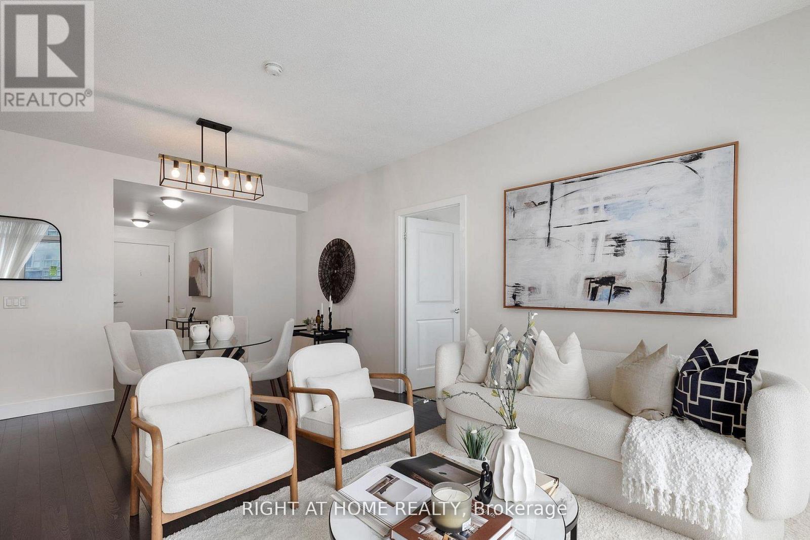 732 - 90 Stadium Road, Toronto, Ontario  M5V 3W5 - Photo 6 - C12764164