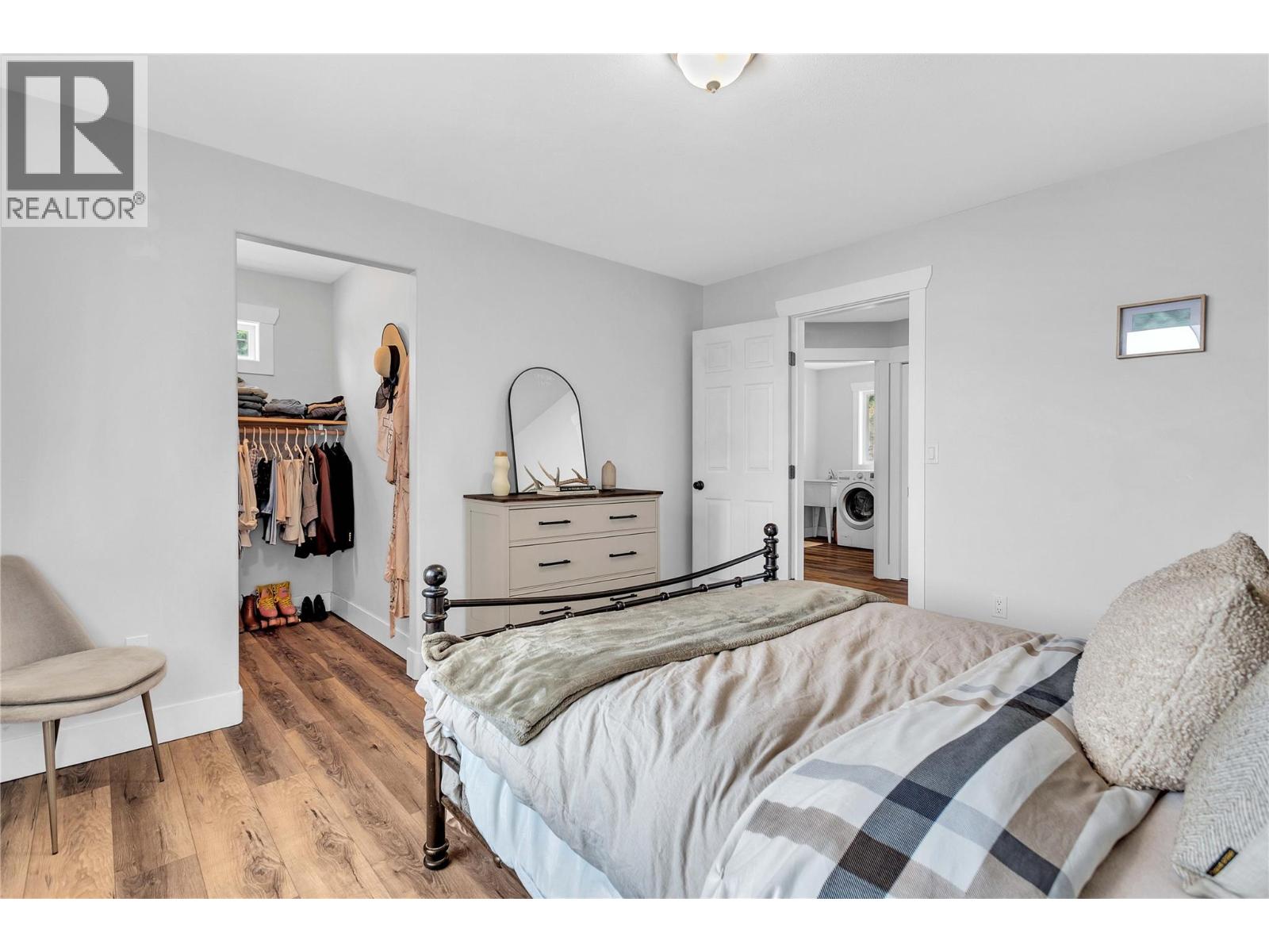 6011 Oyama Lake Road Lake Country Photo 12