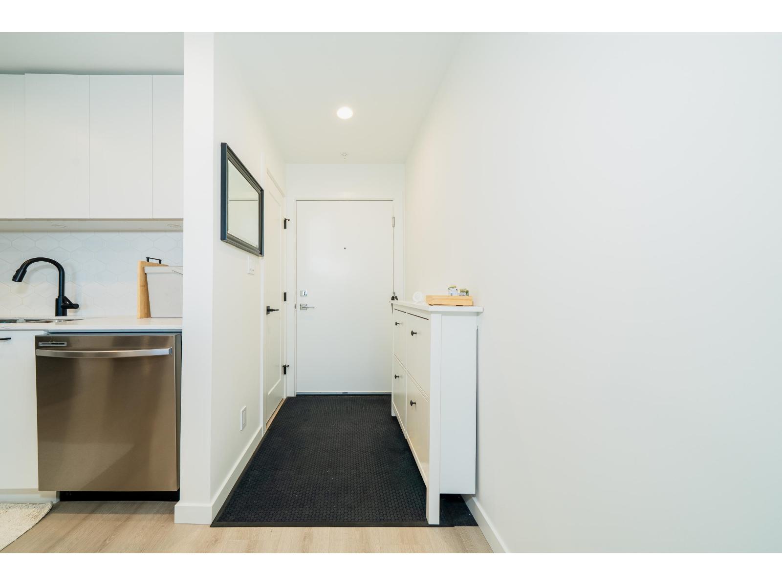 A201 20078 85 Avenue, Langley, British Columbia  V2Y 3Z2 - Photo 3 - R3087185