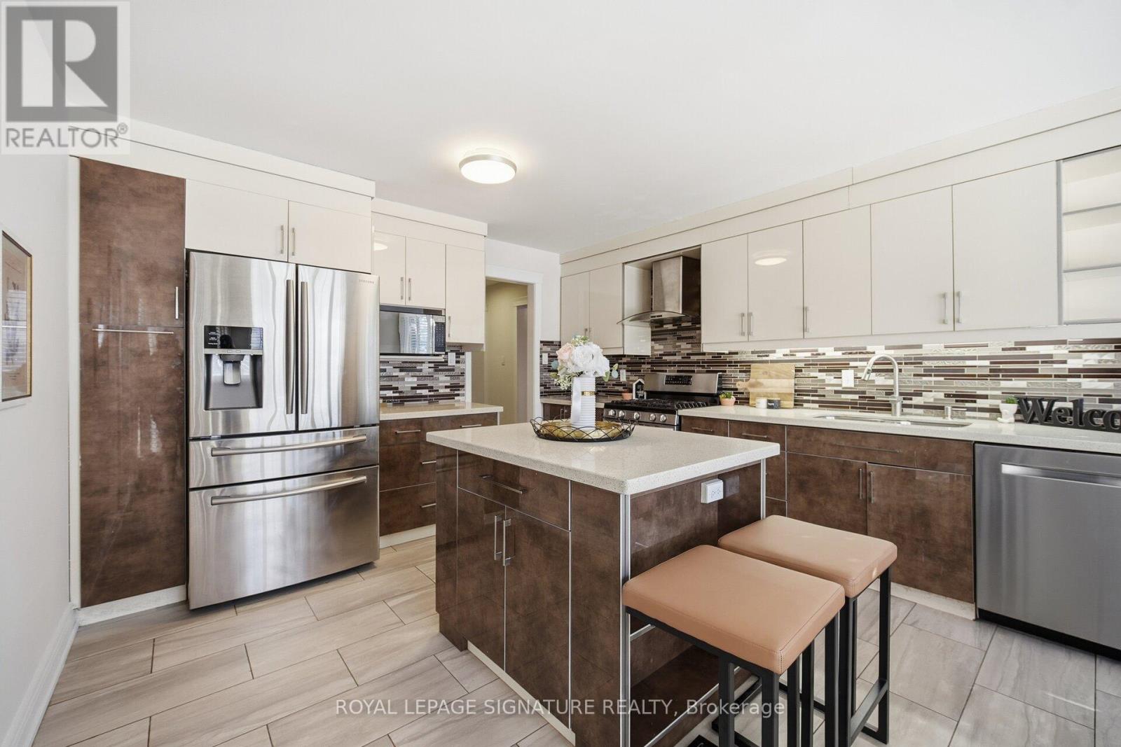 6326 Millers Grove, Mississauga, Ontario  L5N 3H7 - Photo 10 - W12764070