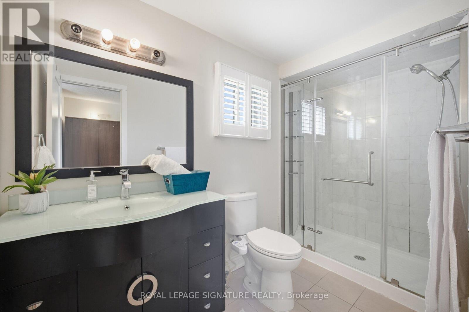 6326 Millers Grove, Mississauga, Ontario  L5N 3H7 - Photo 22 - W12764070