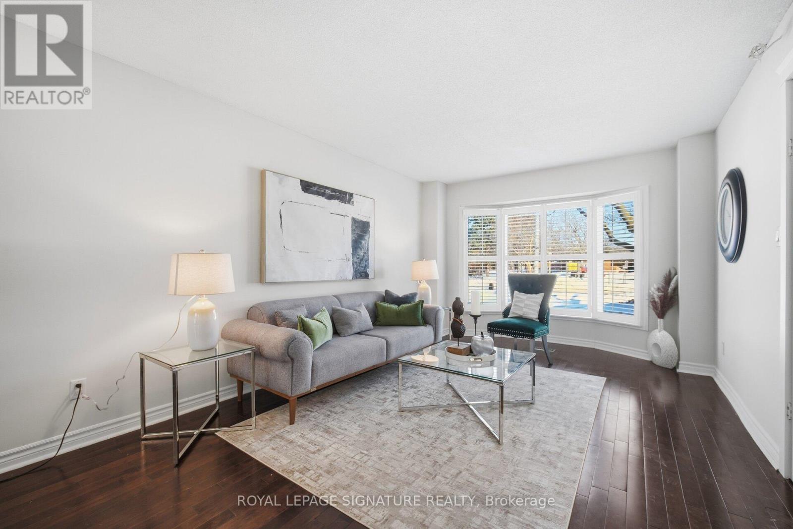 6326 Millers Grove, Mississauga, Ontario  L5N 3H7 - Photo 4 - W12764070