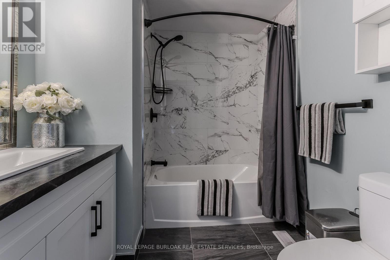 18 - 2185 Fairchild Boulevard, Burlington, Ontario  L7P 3P6 - Photo 21 - W12764088