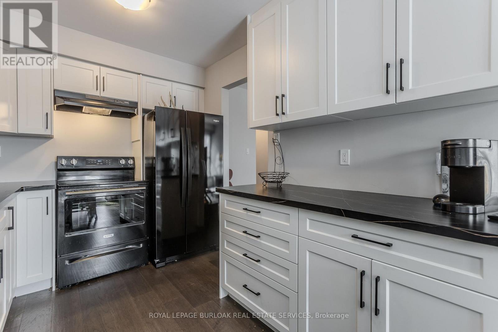 18 - 2185 Fairchild Boulevard, Burlington, Ontario  L7P 3P6 - Photo 7 - W12764088