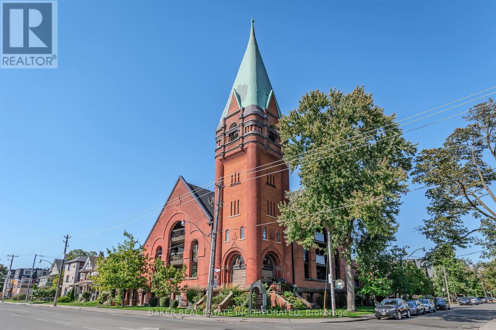 107 - 152 ANNETTE STREET, Toronto, Ontario