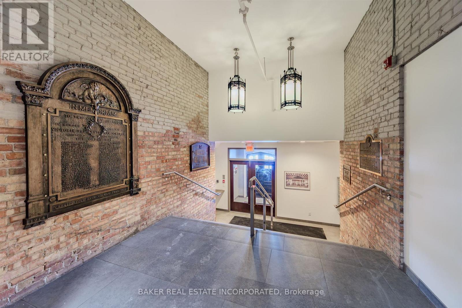 107 - 152 Annette Street, Toronto, Ontario  M6P 1P4 - Photo 10 - W12764090