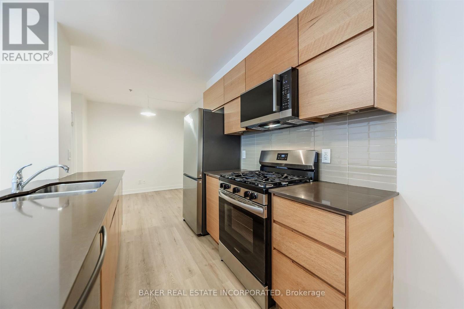 107 - 152 Annette Street, Toronto, Ontario  M6P 1P4 - Photo 16 - W12764090