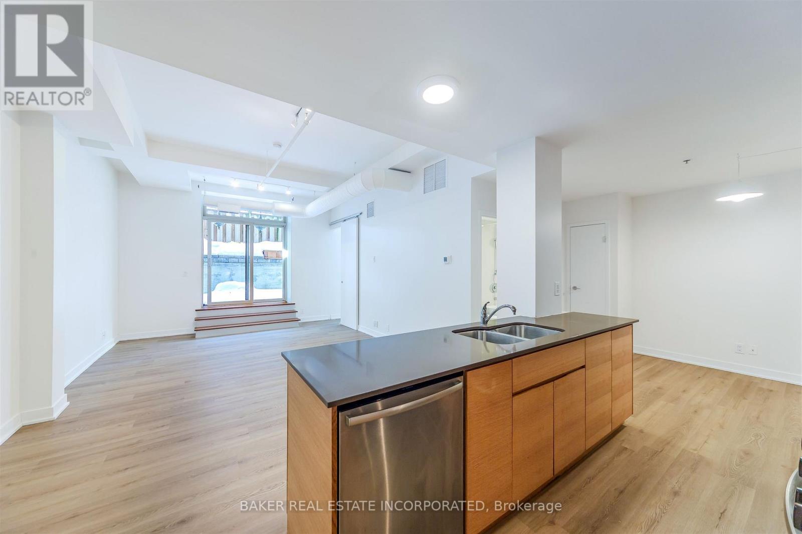 107 - 152 Annette Street, Toronto, Ontario  M6P 1P4 - Photo 19 - W12764090