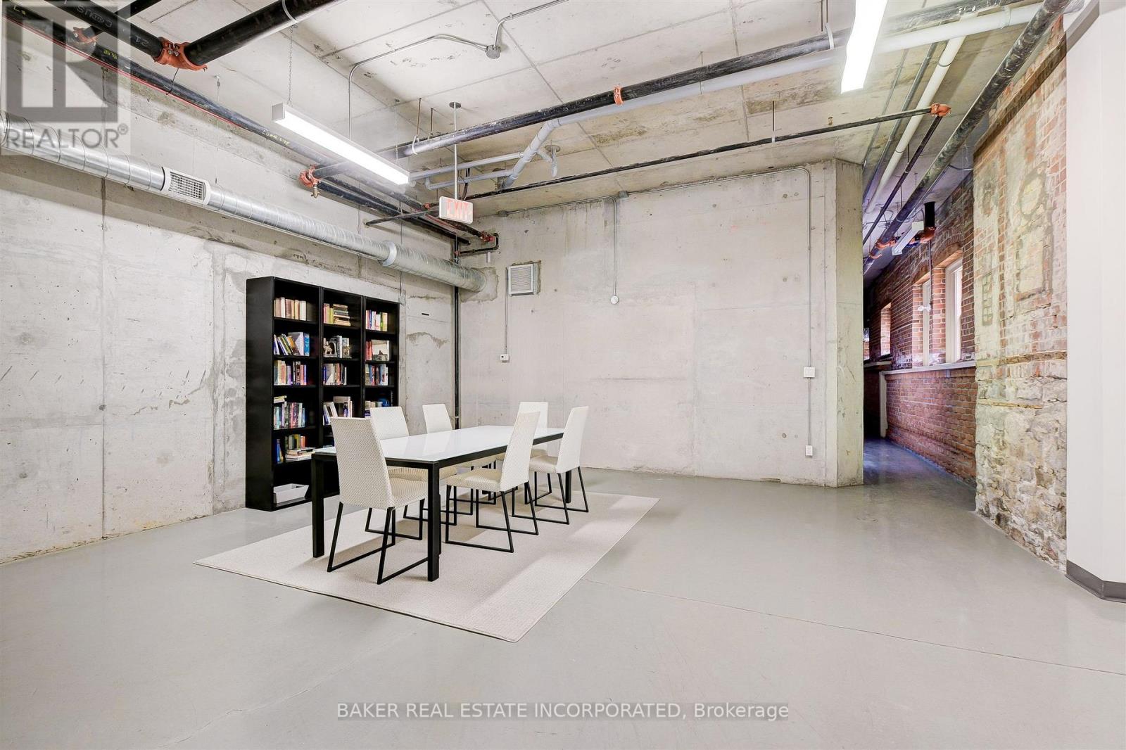 107 - 152 Annette Street, Toronto, Ontario  M6P 1P4 - Photo 30 - W12764090