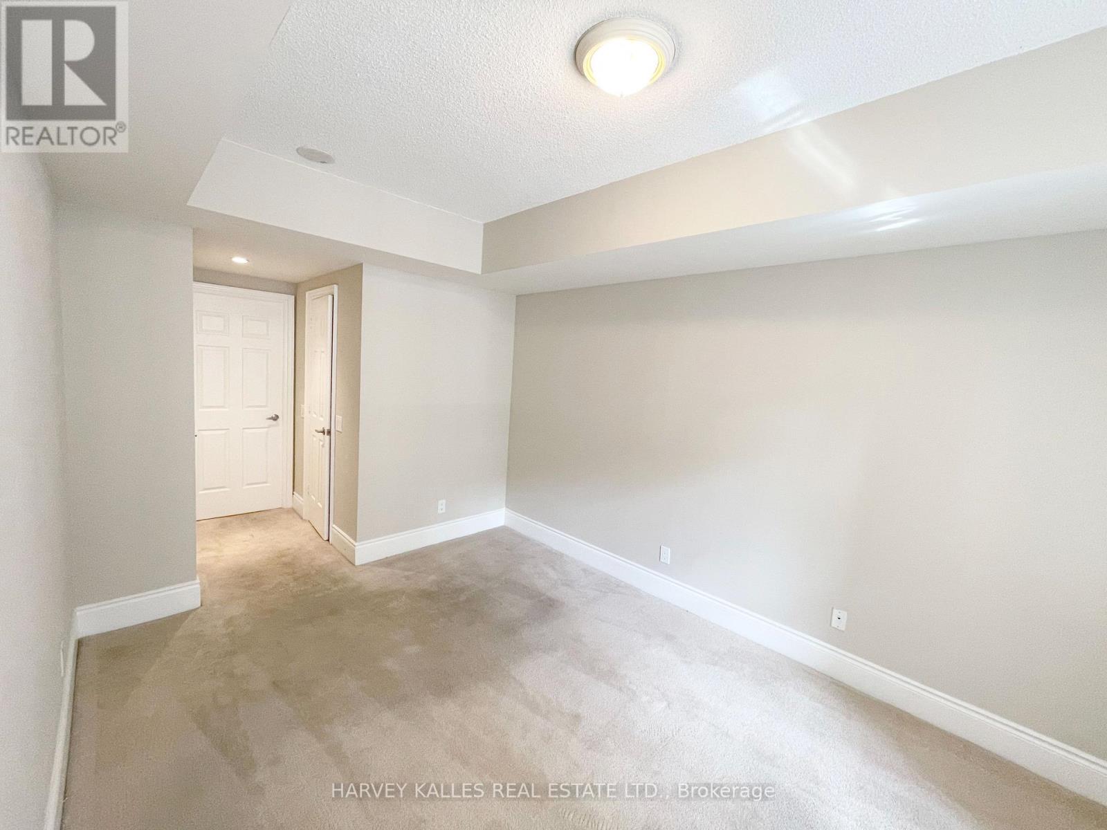316 - 5233 Dundas Street W, Toronto, Ontario  M9B 6M1 - Photo 11 - W12764100