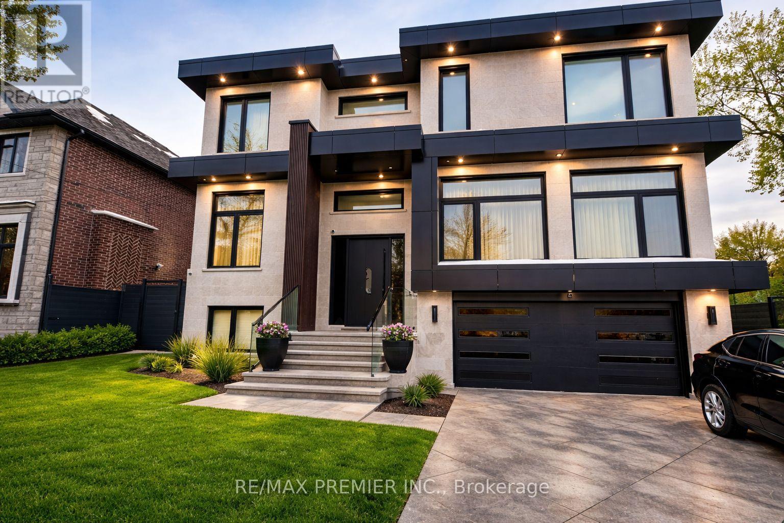 BSMT - 187 FAIRHOLME AVENUE, Toronto, Ontario