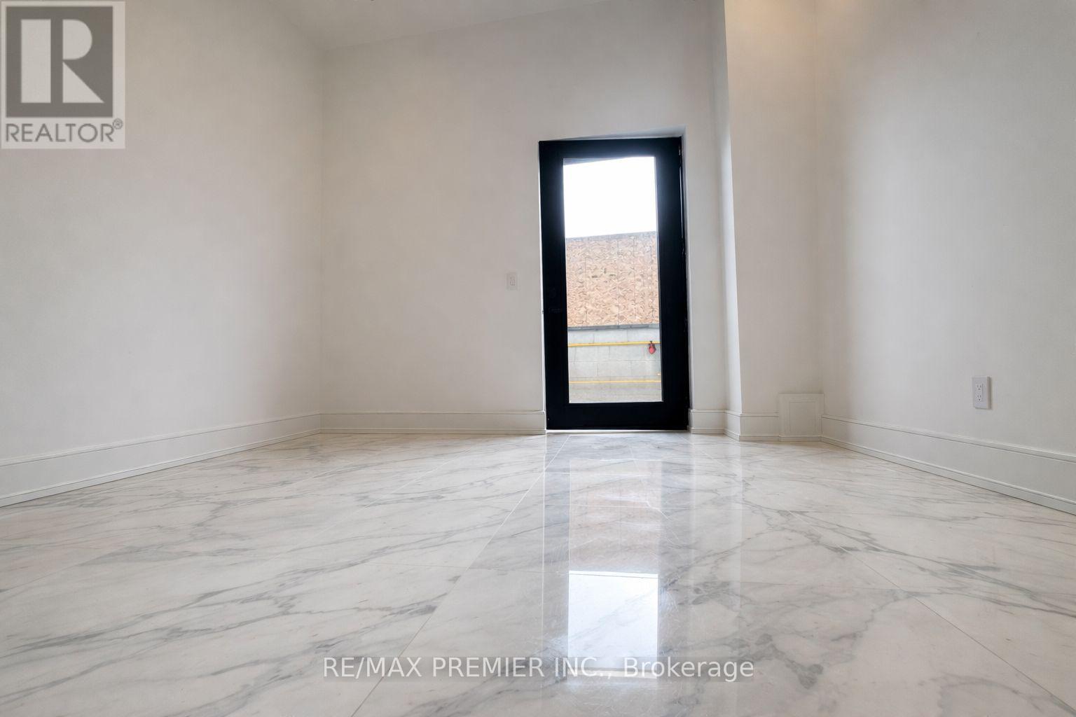 Bsmt - 187 Fairholme Avenue, Toronto, Ontario  M6B 2X5 - Photo 6 - W12764102