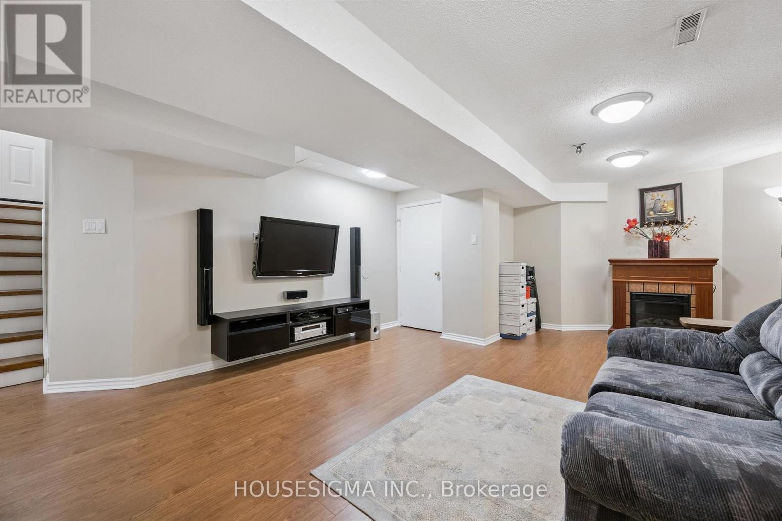 1197 Old Oak Drive, Oakville, Ontario  L6M 3K6 - Photo 20 - W12764136