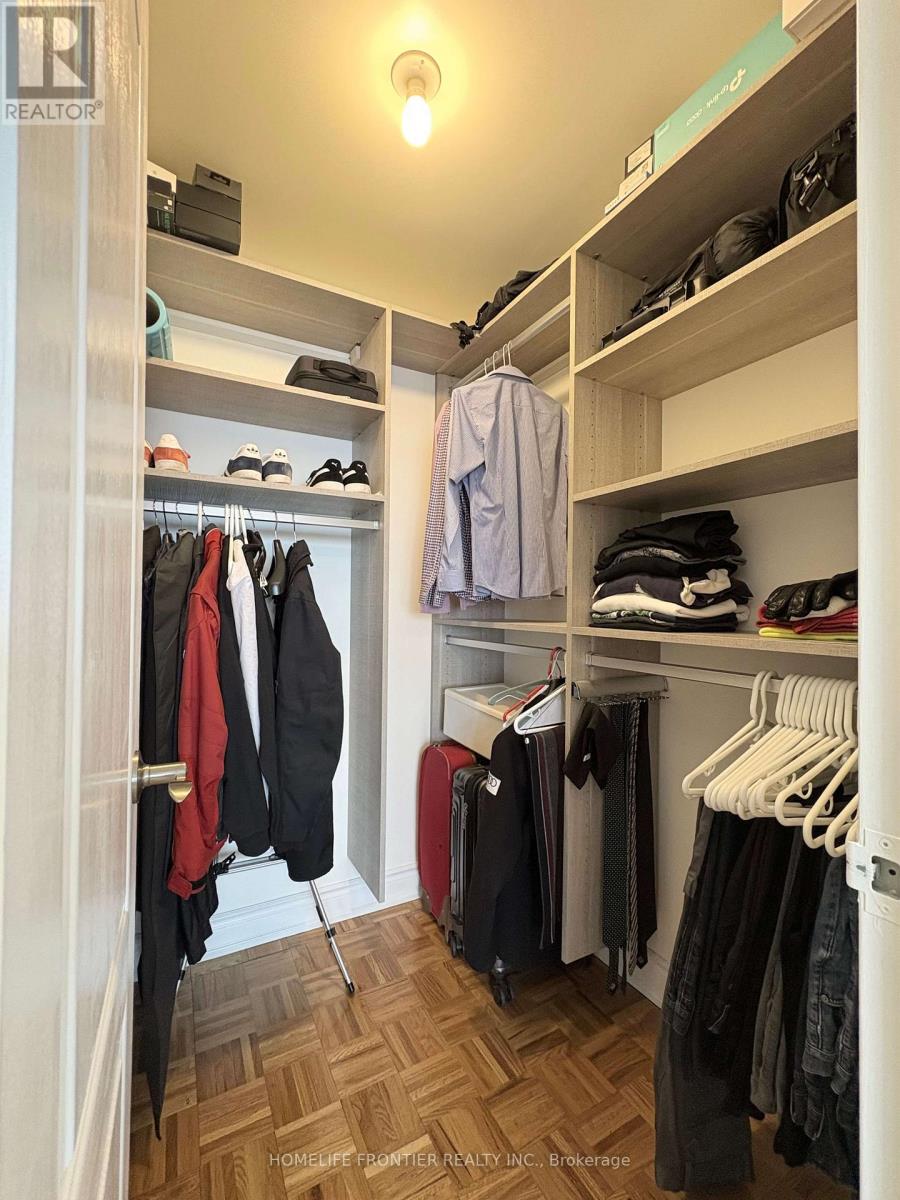 1906 - 1580 Mississauga Vly Boulevard, Mississauga, Ontario  L5A 3T8 - Photo 26 - W12764150