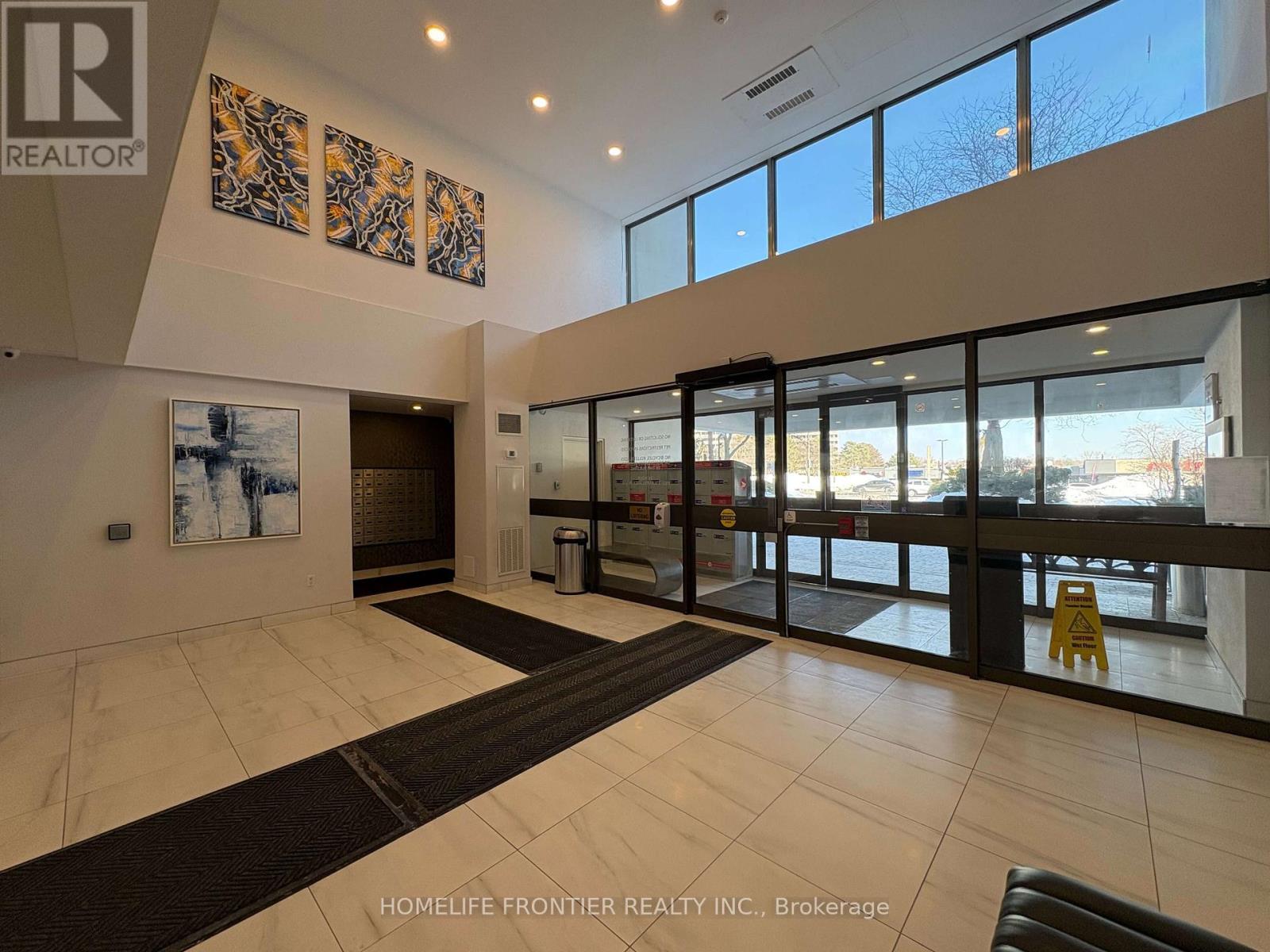 1906 - 1580 Mississauga Vly Boulevard, Mississauga, Ontario  L5A 3T8 - Photo 3 - W12764150