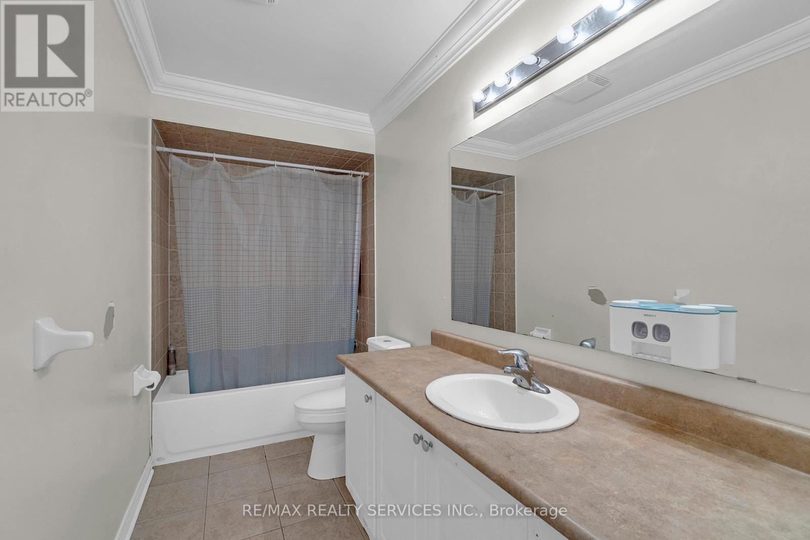 43 Masters Green Crescent, Brampton, Ontario  L7A 3K6 - Photo 31 - W12764160