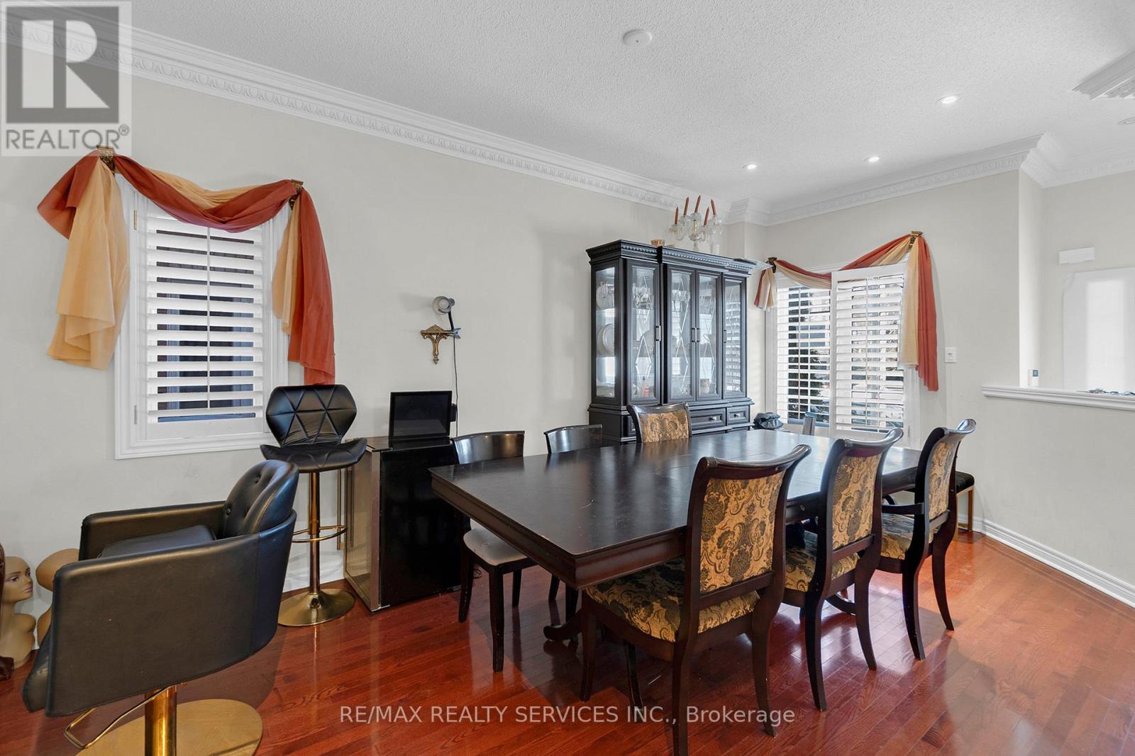 43 Masters Green Crescent, Brampton, Ontario  L7A 3K6 - Photo 7 - W12764160