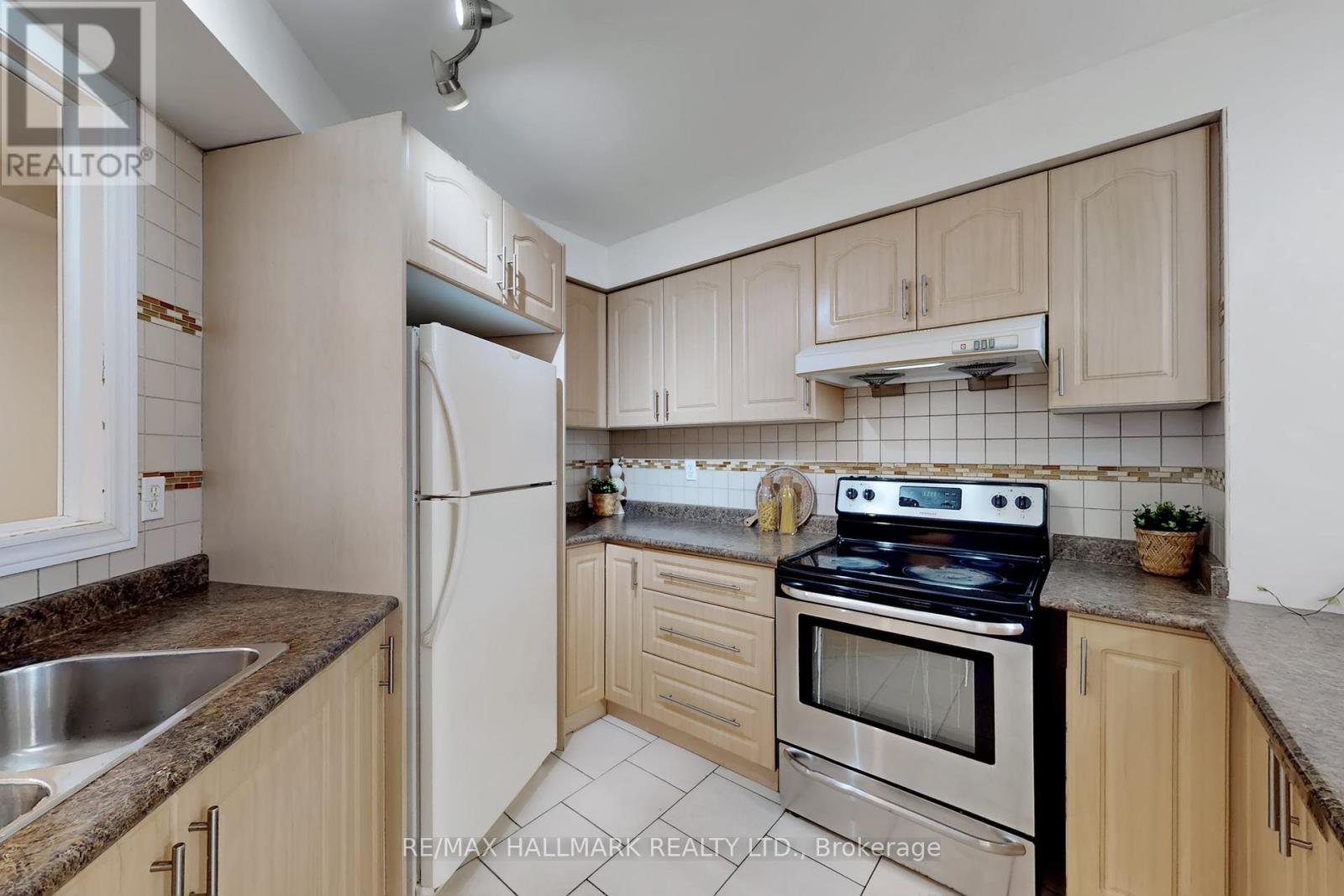 2783 Lindholm Crescent, Mississauga, Ontario  L5M 4P7 - Photo 15 - W12764168