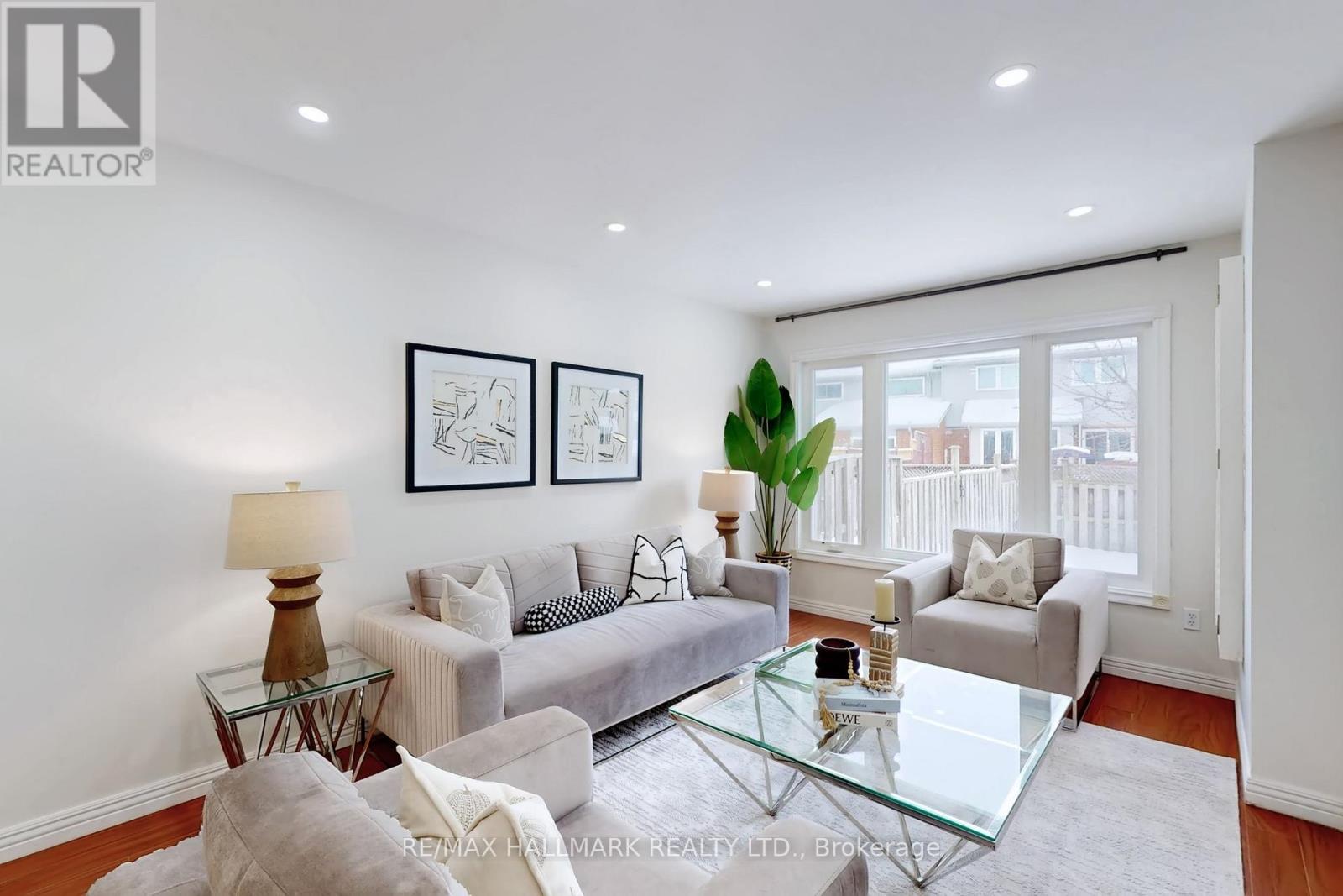 2783 Lindholm Crescent, Mississauga, Ontario  L5M 4P7 - Photo 3 - W12764168