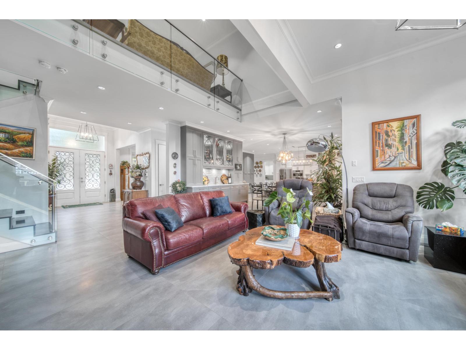 13766 56a Avenue, Surrey, British Columbia  V3X 2X5 - Photo 12 - R3087226