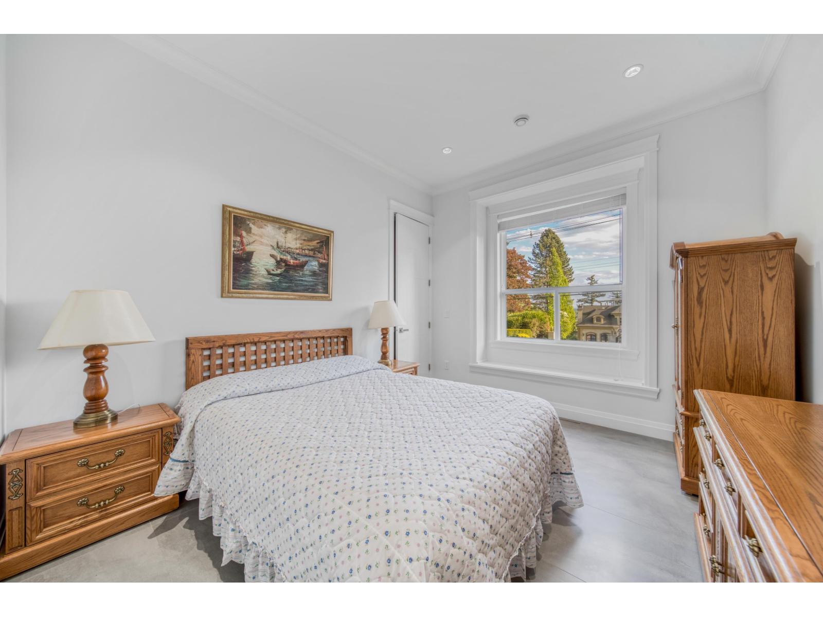 13766 56a Avenue, Surrey, British Columbia  V3X 2X5 - Photo 19 - R3087226