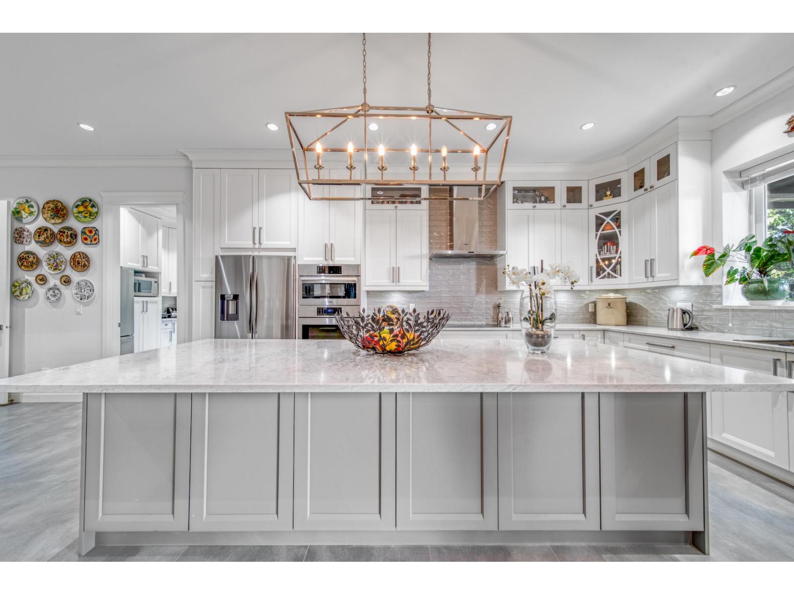 13766 56a Avenue, Surrey, British Columbia  V3X 2X5 - Photo 7 - R3087226