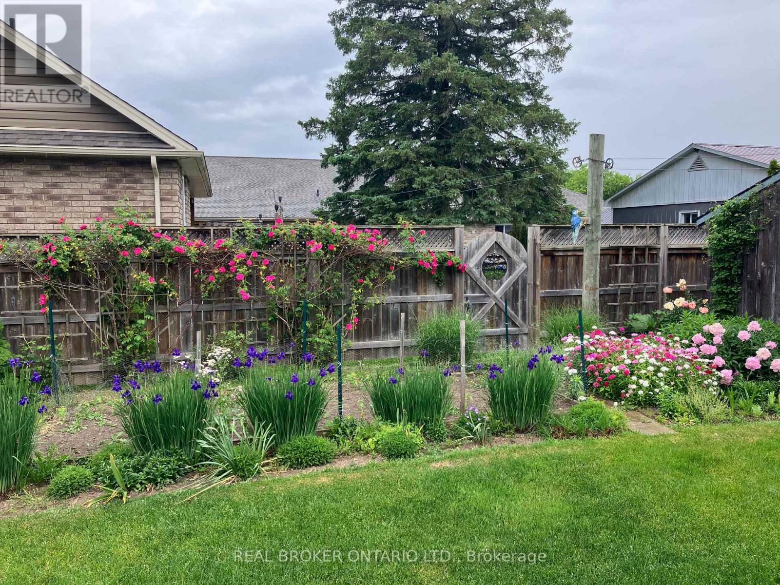 472 Countess Street S, West Grey, Ontario  N0G 1R0 - Photo 22 - X12764086