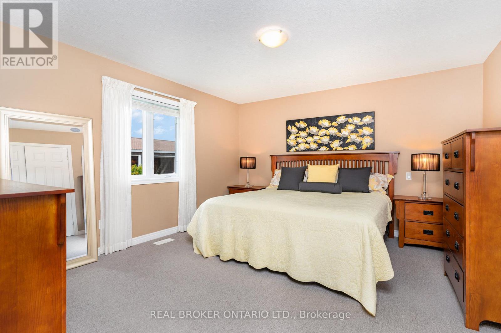 472 Countess Street S, West Grey, Ontario  N0G 1R0 - Photo 7 - X12764086