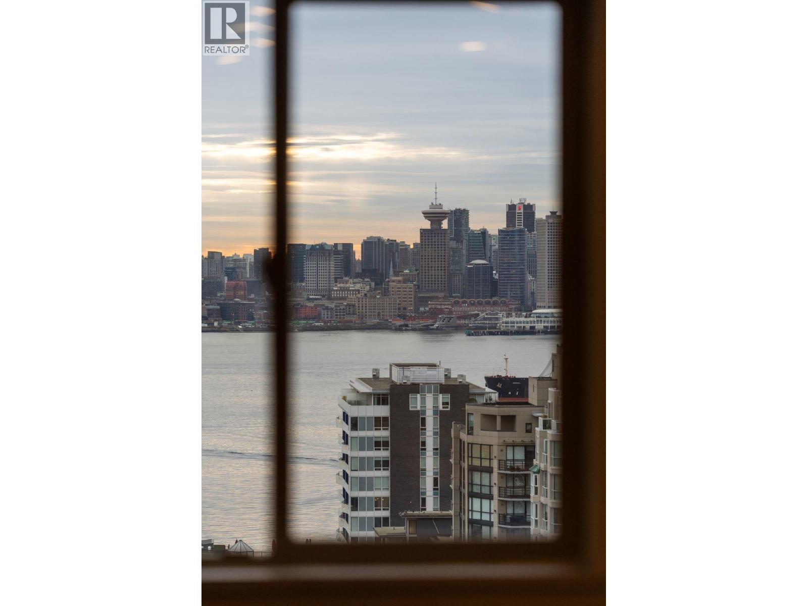 905 110 W 4th Street, North Vancouver, British Columbia  V7M 3H3 - Photo 10 - R3085537