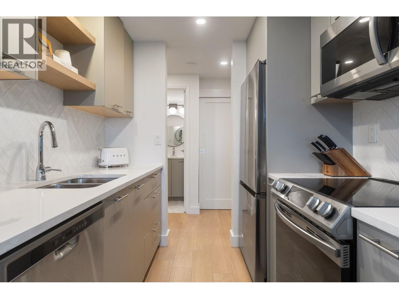 905 110 W 4th Street, North Vancouver, British Columbia  V7M 3H3 - Photo 16 - R3085537